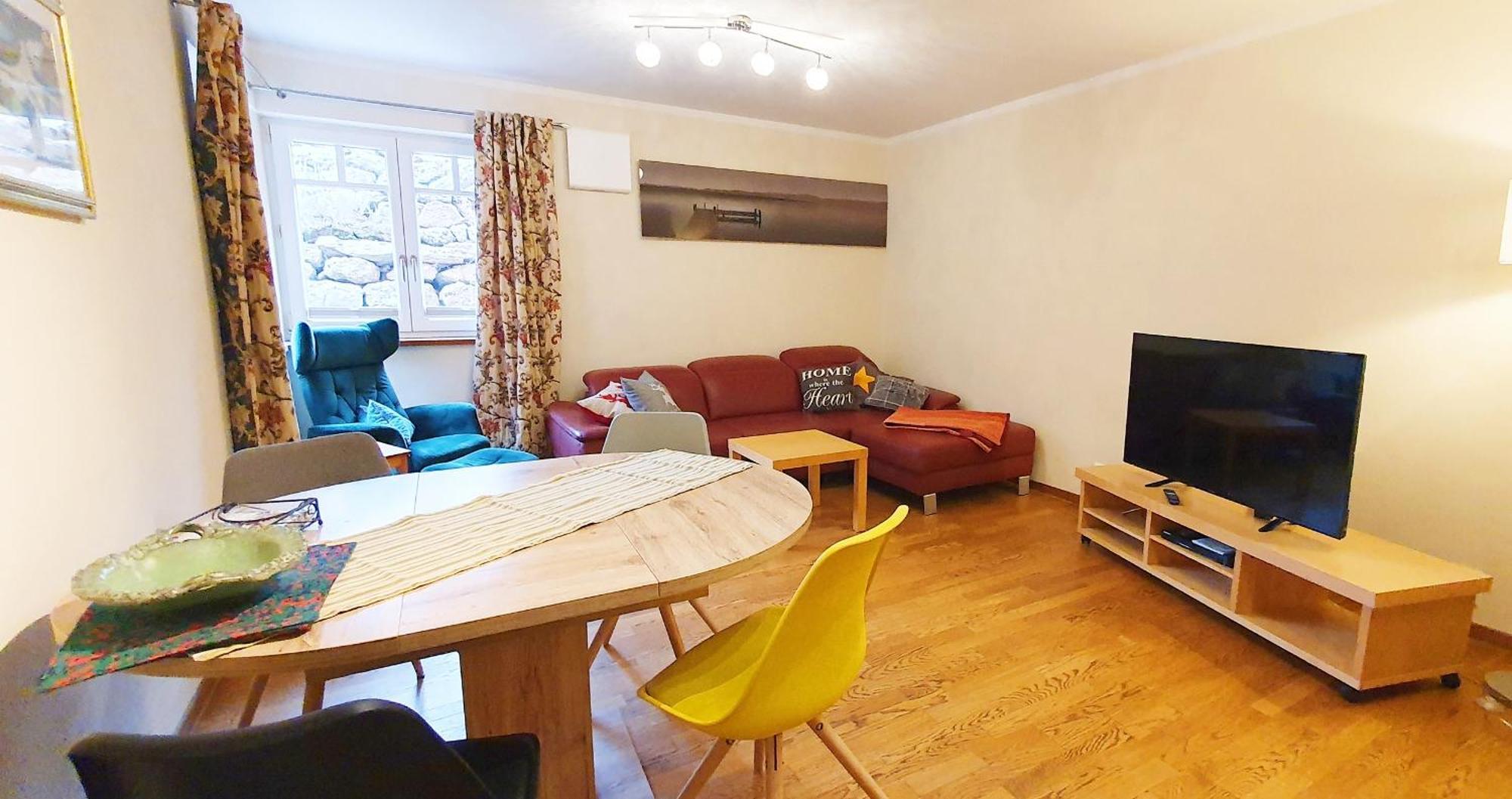 Ferienwohnung Hilpert Флинтсбах Екстериор снимка